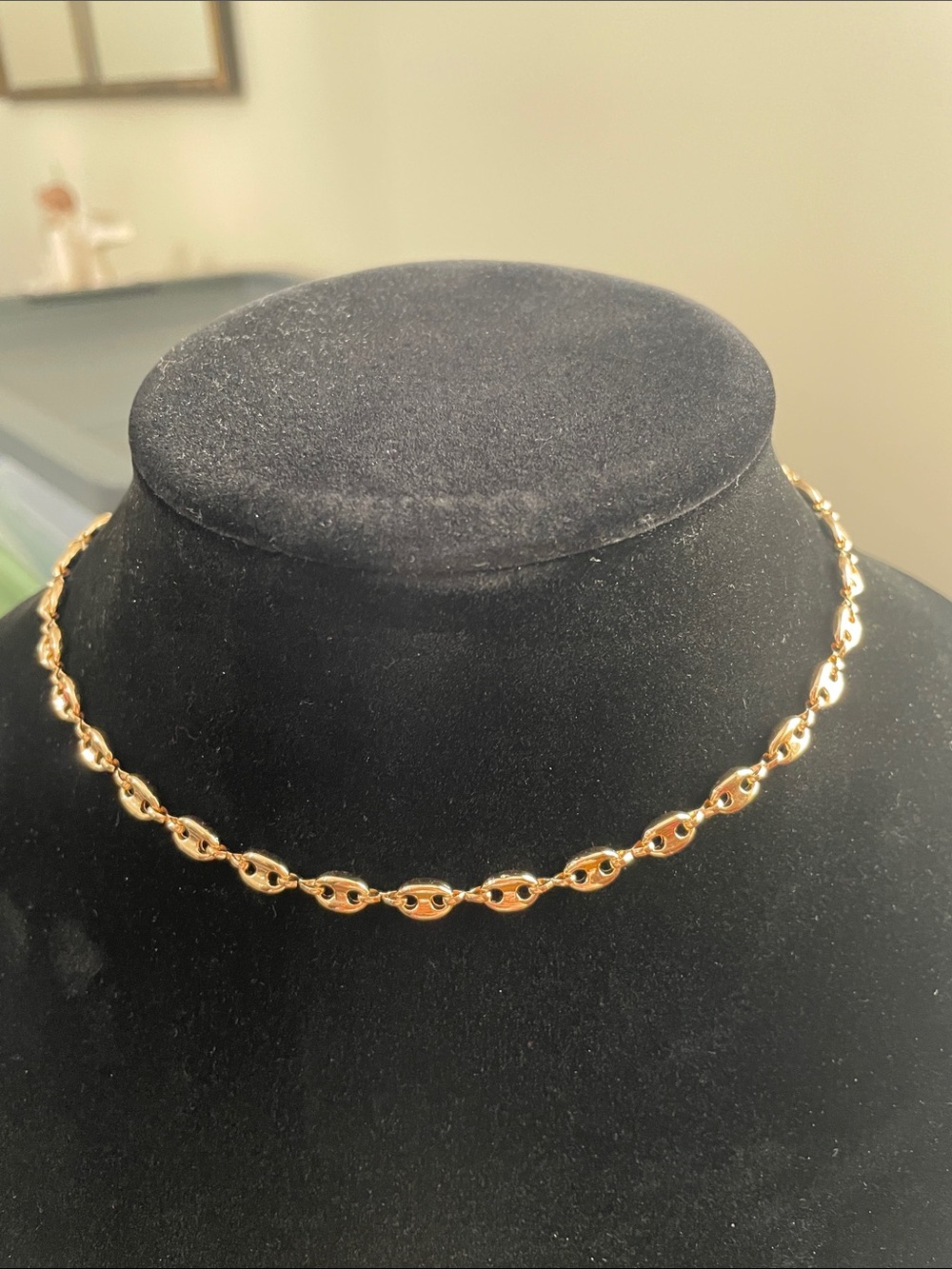 Evereve Gold Linked Twist Choker Necklace